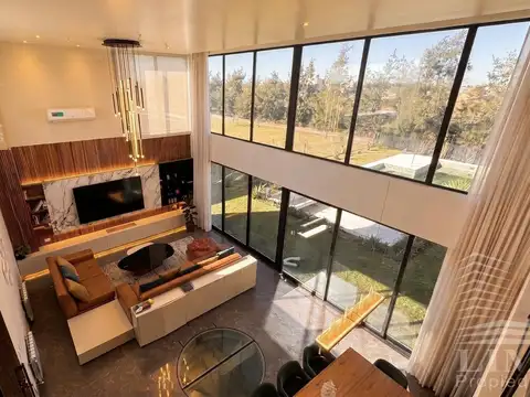 Casa en Vida - Funes