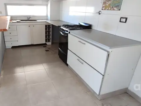 Departamento en Alquiler de 3 dormitorios
