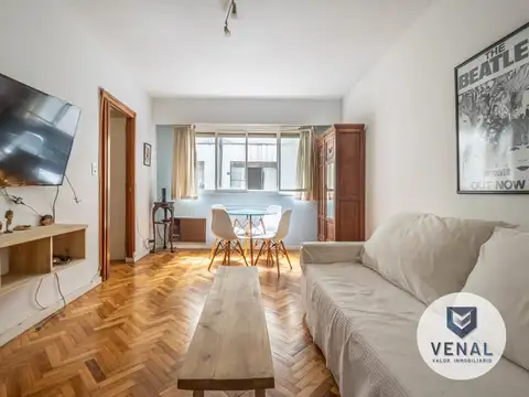Venta Departamento luminoso, Interno, Apto profesional, a metros de Plaza San Martín, Retiro.