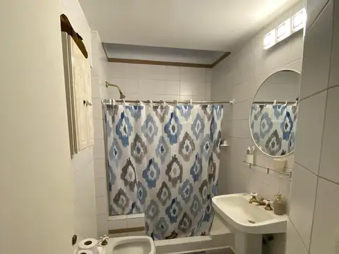 Depto Tipo Casa en Venta 50 años