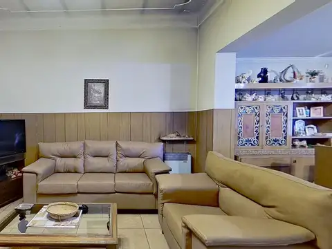 Casa en Venta en Monte Castro, USD 400.000