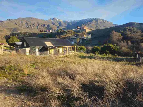 Lote 500 mt con todos los servicios y acc. arroyo