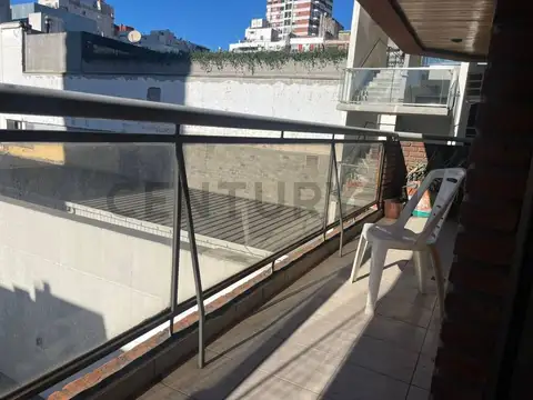 Departamento en Alquiler con 1 cocheras