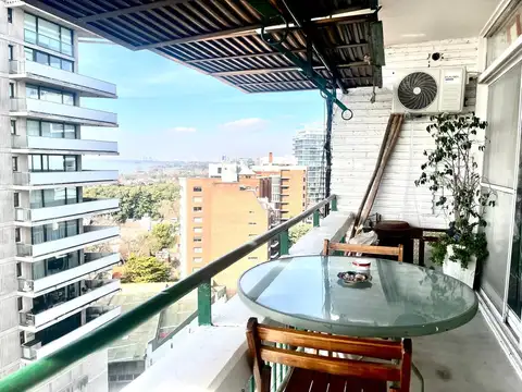 Departamento en venta, 3 ambientes en La Lucila-Libert./Rio, oportunidad, con vista panorámica