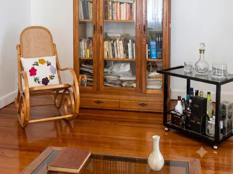 Excelente Casa /Terreno en venta en  Villa Devoto