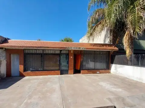 Local en La Florida