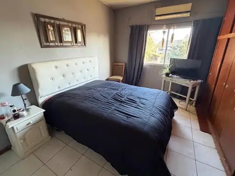 Duplex en venta en Ituzaingo sur.
