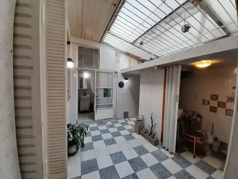 Depto Tipo Casa en Venta en Almagro, USD 84.000