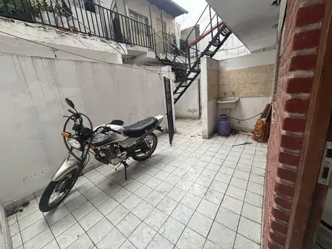 Depto Tipo Casa en Alquiler de 2 ambientes