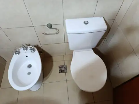 Departamento en Alquiler en Moron Sur, $ 650.000