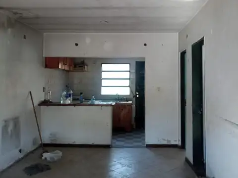 Casa en Venta en Don Torcuato, USD 115.000