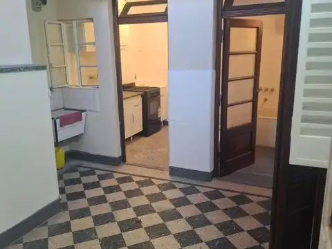 Excelente PH planta baja con patio y terraza
