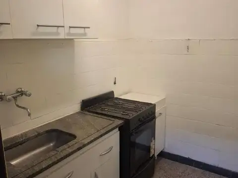 Excelente PH planta baja con patio y terraza