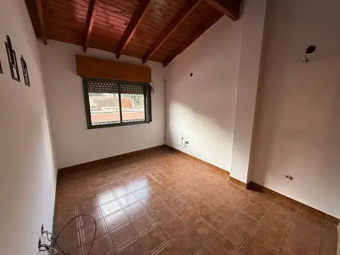 Depto Tipo Casa en Venta 25 años
