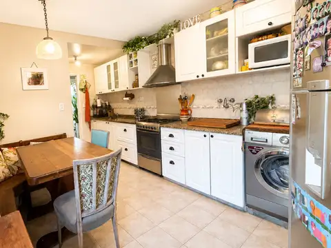 Depto Tipo Casa en Venta de 3 ambientes