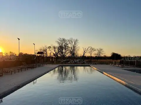 Barrio LOS CARDOS, Pilar, Manuel Alberti, calle Manuel Oliden 600