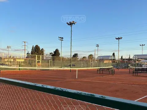 Terreno en Venta, FOT 0,55