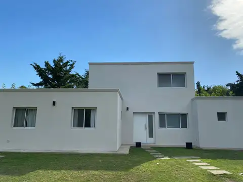 BARRIO PRIVADO EL LUCERO , KM 38 A PILAR.