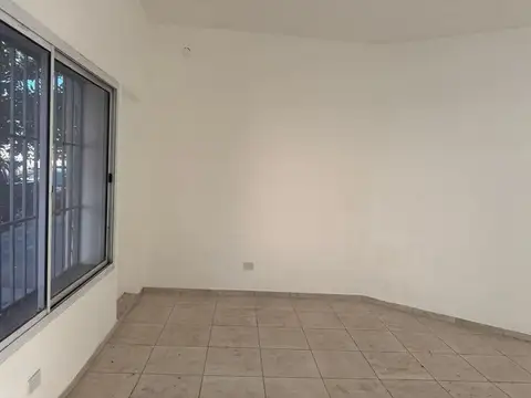 Local en Alquiler en General Pueyrredón, $ 800.000