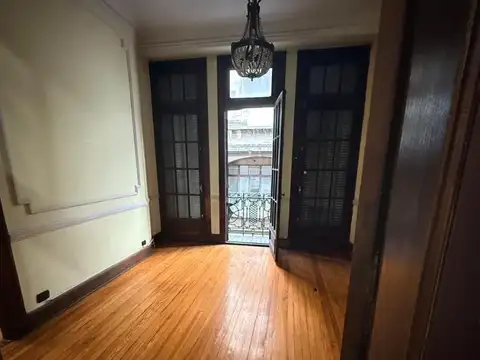 Departamento en Alquiler 90 años