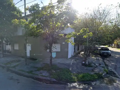 Tres unidades de vivienda independientes