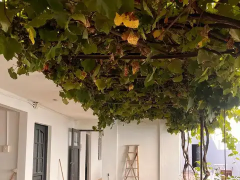 Casa en Venta en Los Hornos [Cod: 0177]