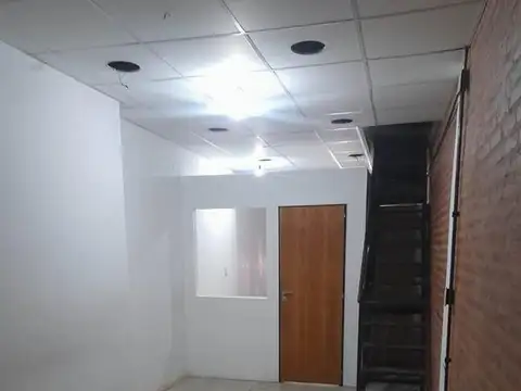 Local en Alquiler en Monte Grande, $ 2.200.000