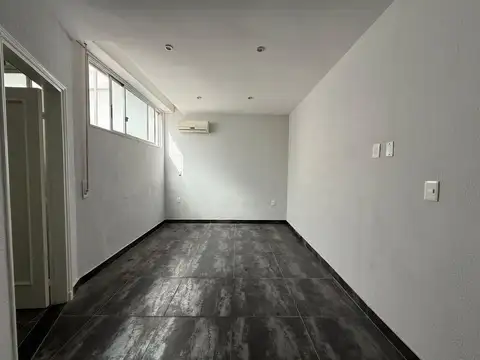 Antonio Acosta y Lara 2300