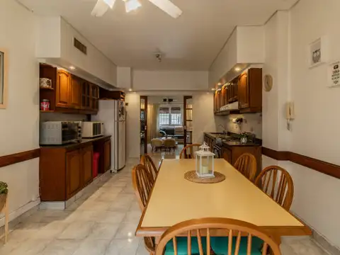 Depto Tipo Casa 5 ambientes con 3 baños