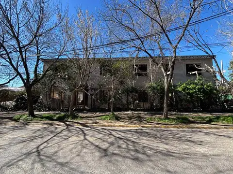 Juan P. Esnaola 1800