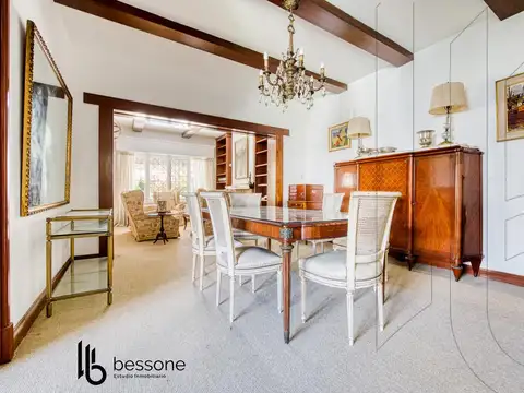 Casa 6 ambientes con 4 baños