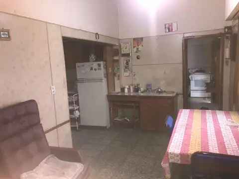Casa en Venta en Parque Avellaneda, USD 240.000