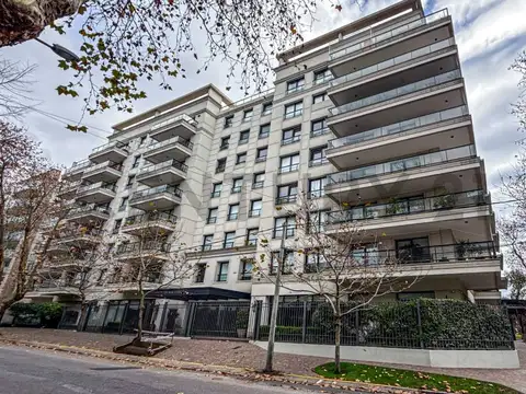 Sarmiento 3200, Piso 0
