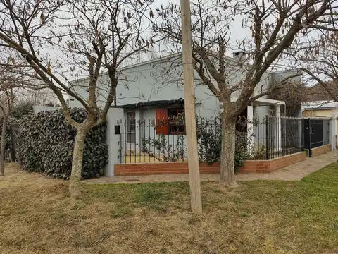Casa en venta en Antonio Carboni