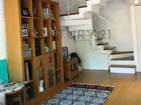 Casa en Venta con 1 cochera