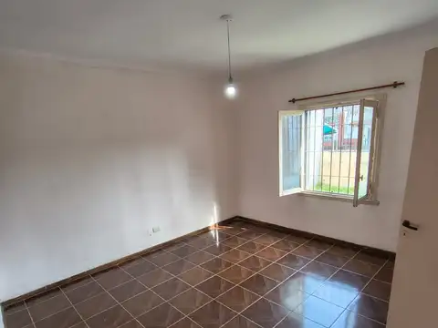 Casa en Venta en Lanús Este, USD 59.000
