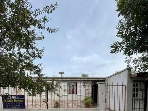 Manzana 6, Calle 5, Casa 4