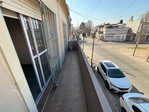 Depto Tipo Casa en Venta 26 años