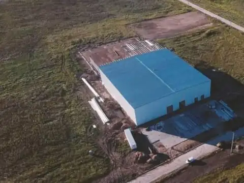 Excelente Depósito Industrial en el Parque Industrial Ruta 6