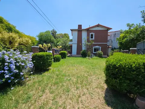 Chalet 4 Amb + Dependencia