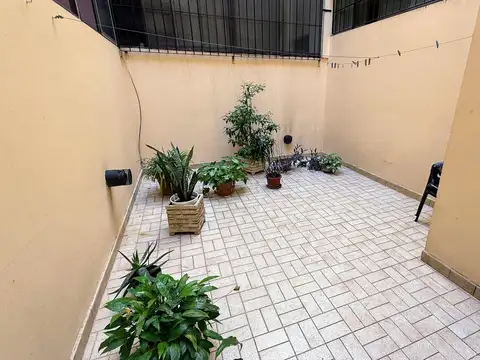 Depto Tipo Casa en Venta en Almagro, USD 114.000