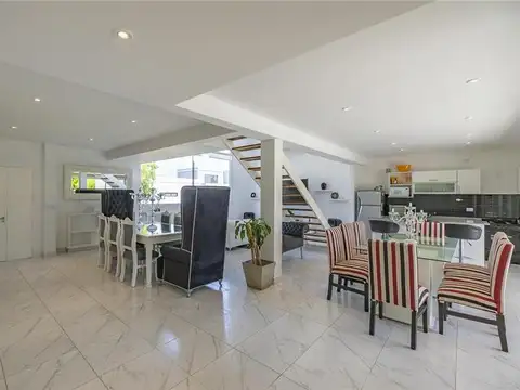 Casa en Venta en Ezeiza, USD 290.000