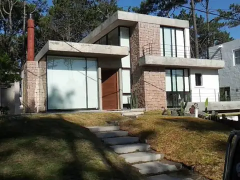 CASA DE 5 AMB EN LA BARRA  EN ALQUILER INVERNAL