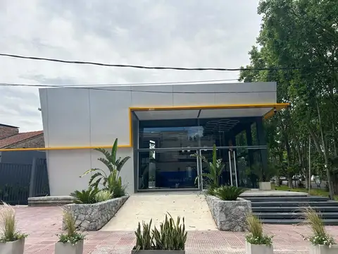 Local en Venta en Victoria, USD 1.800.000