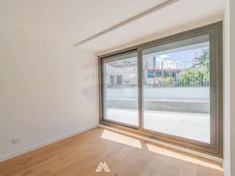 Departamento 6 ambientes con 4 baños