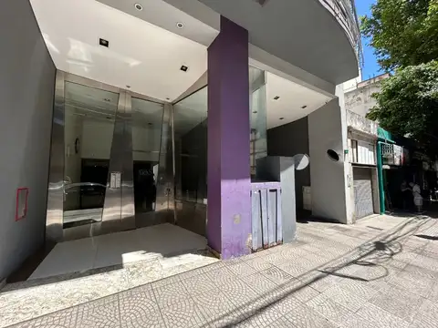 AV AVELLANEDA 1700, Piso 1