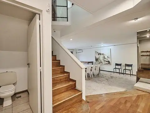 Casa 7 ambientes con 4 baños