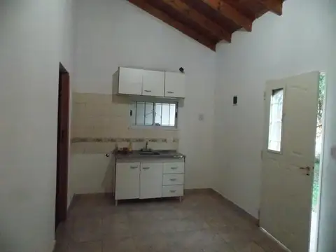 Casa en Alquiler en Marcos Paz, $ 320.000