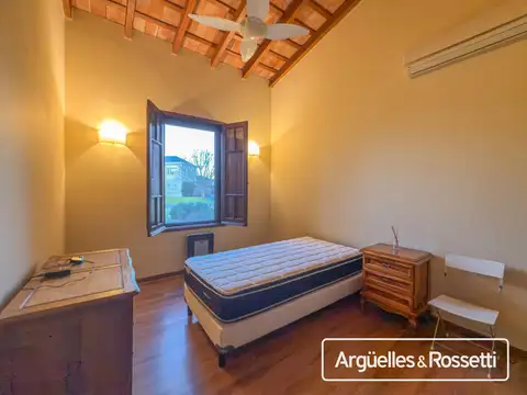 Casa en Alquiler al Oeste