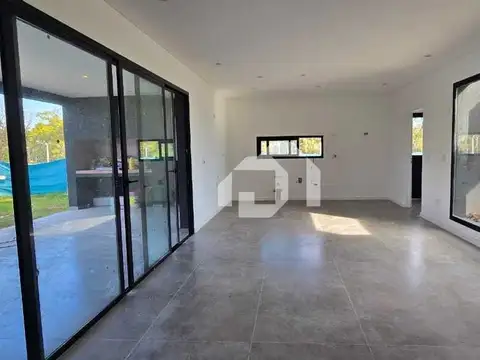 Casa en Alquiler A Estrenar